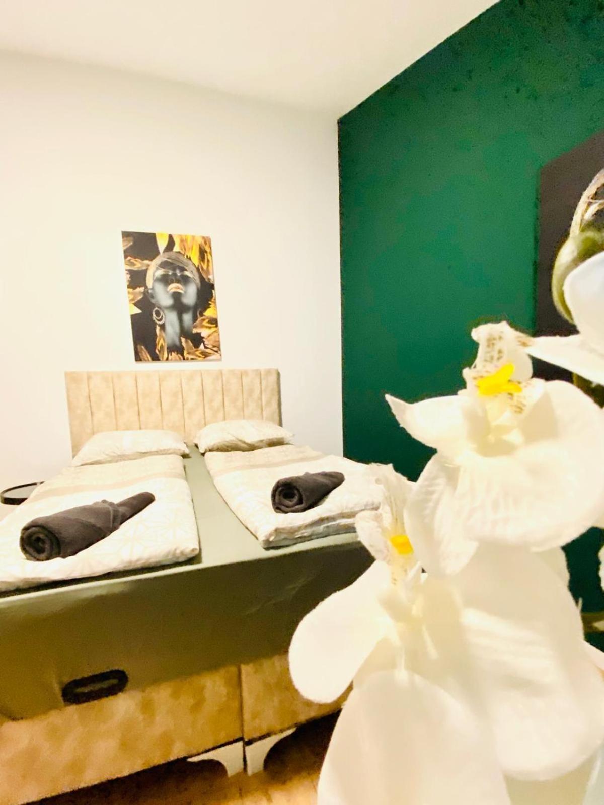 8 Fully Equipped Studio Shared Apt W Terrace Margareten Βιέννη Εξωτερικό φωτογραφία