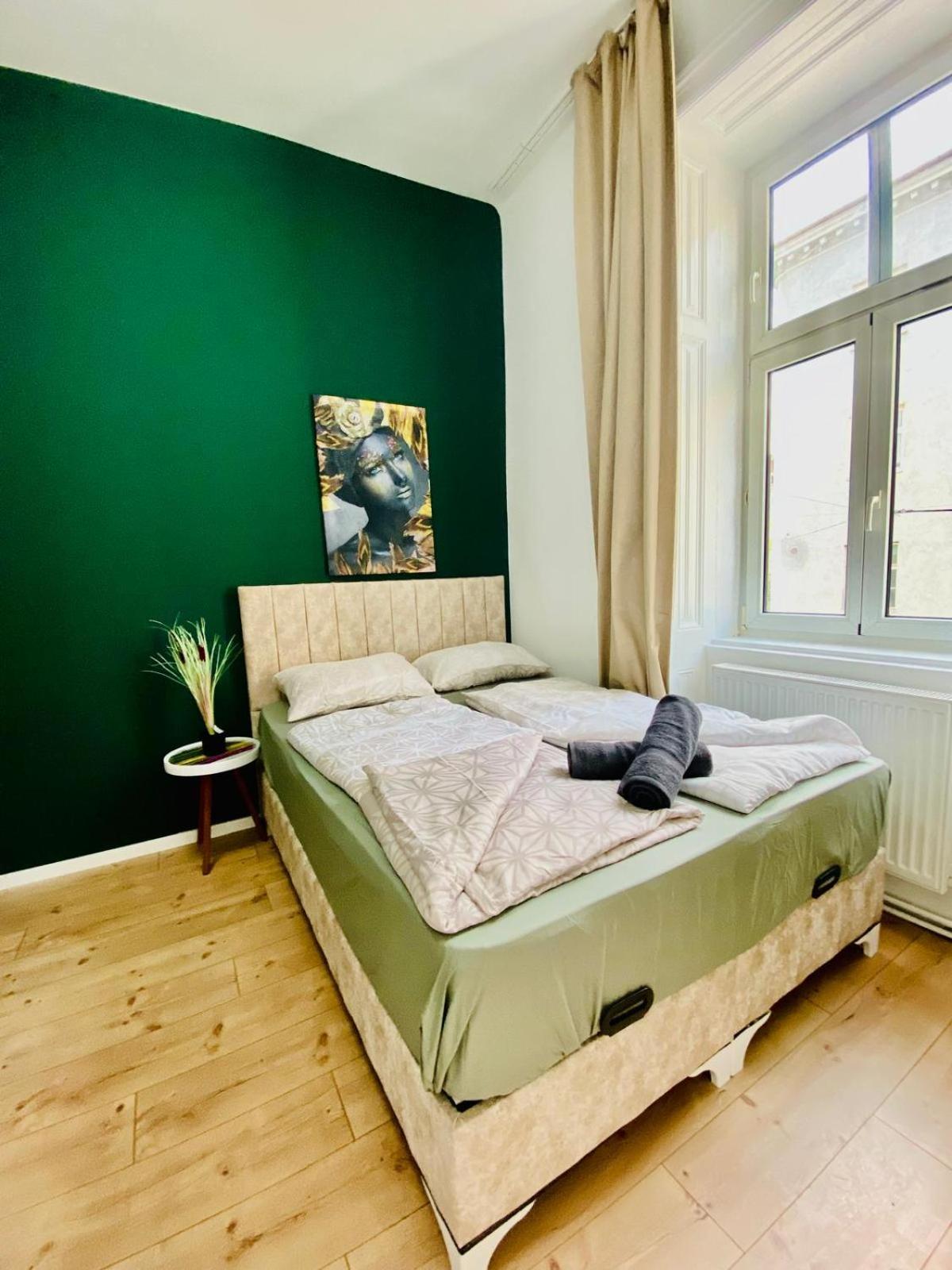 8 Fully Equipped Studio Shared Apt W Terrace Margareten Βιέννη Εξωτερικό φωτογραφία