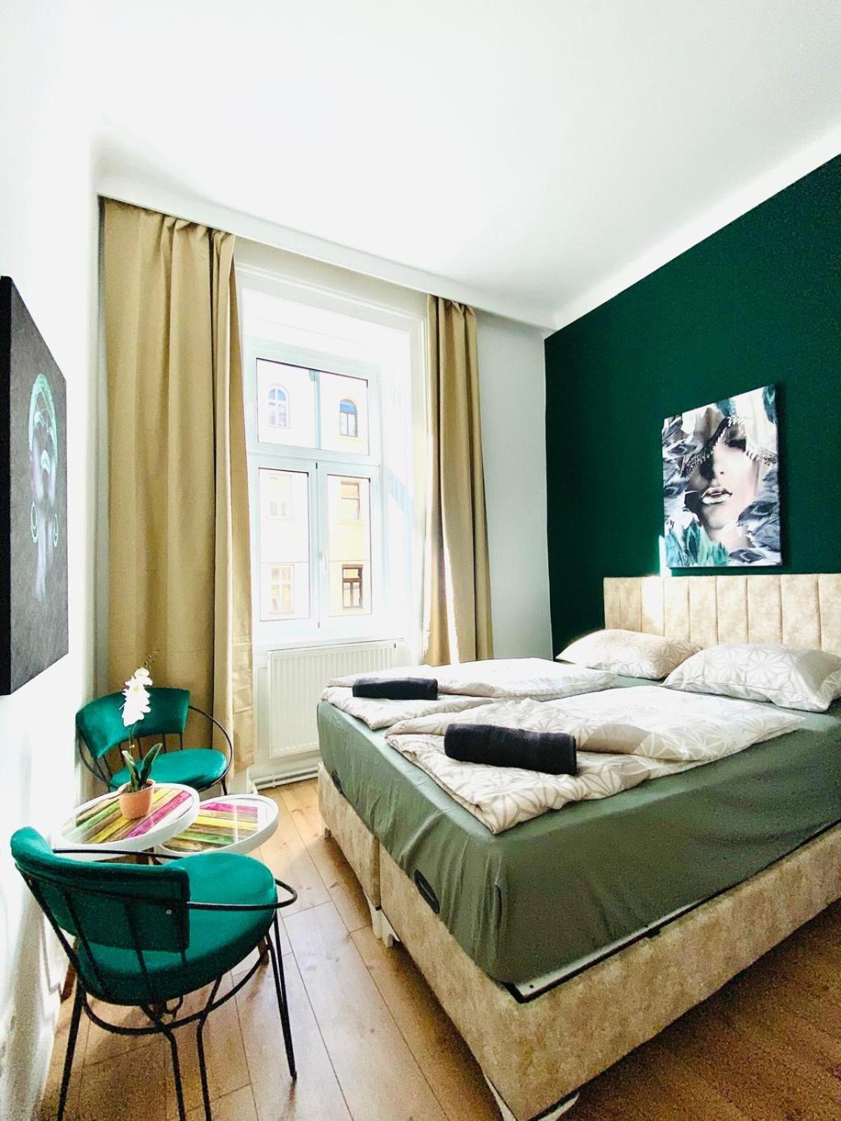 8 Fully Equipped Studio Shared Apt W Terrace Margareten Βιέννη Εξωτερικό φωτογραφία